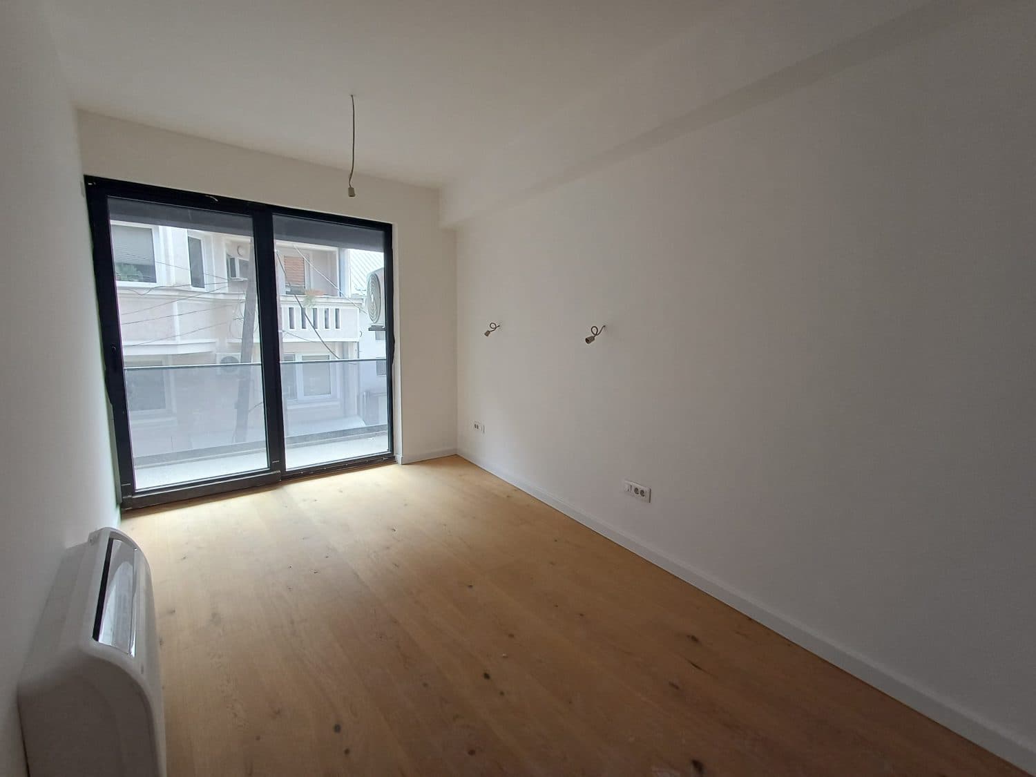 Business space 600m2 оn Vodno - За Изнајмување - Водно - Слика 5