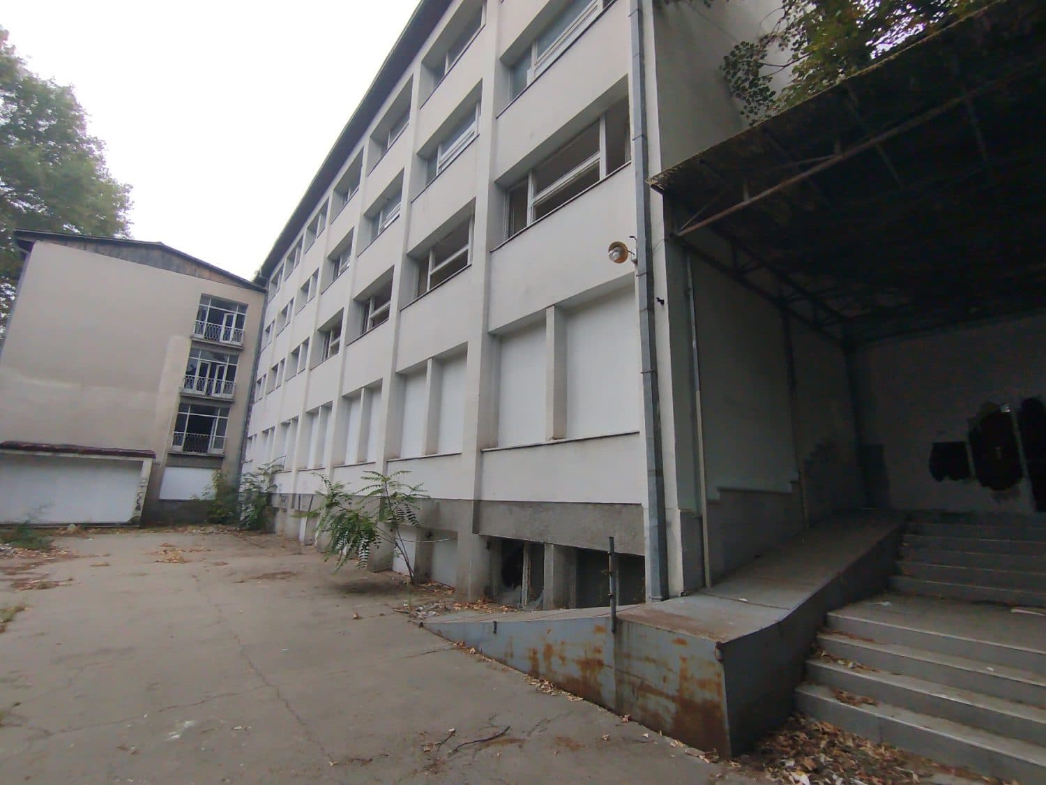 Деловен објект 3800м2 со плац 7500м2 - За Продажба - Гази Баба - Слика 1