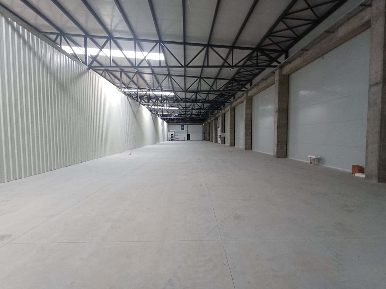 Warehouse 1000м2 in Vizbegovo - За Изнајмување - Карпош - Слика 4