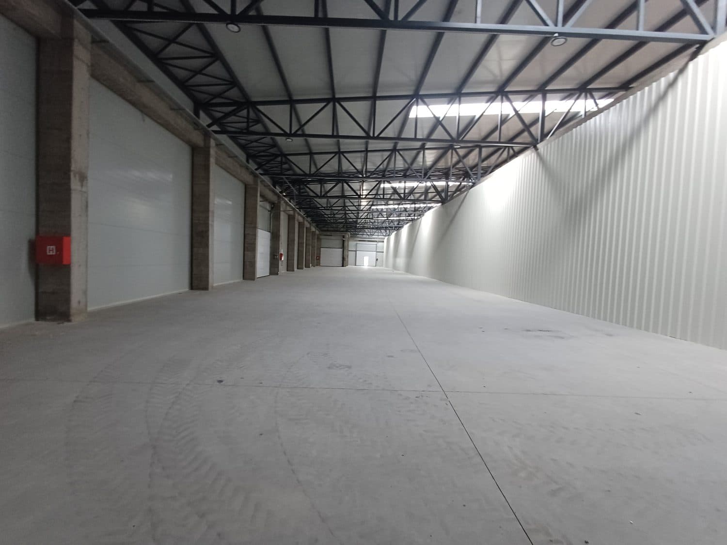 Warehouse 1000м2 in Vizbegovo - За Изнајмување - Карпош - Слика 8