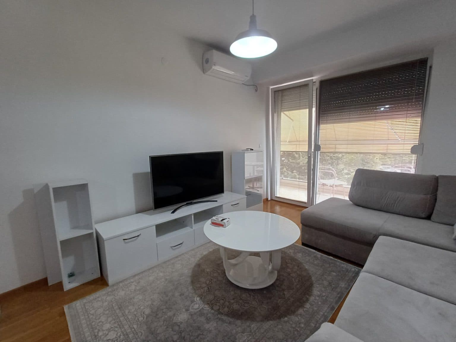 Apartment 68m2 in Taftalidze - For Rent - Karposh - Image 1