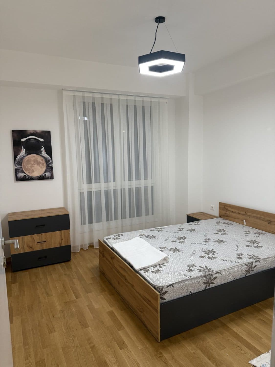 Комплетно опремен стан 135м2 во East Gate - За Продажба - Гази Баба - Слика 5