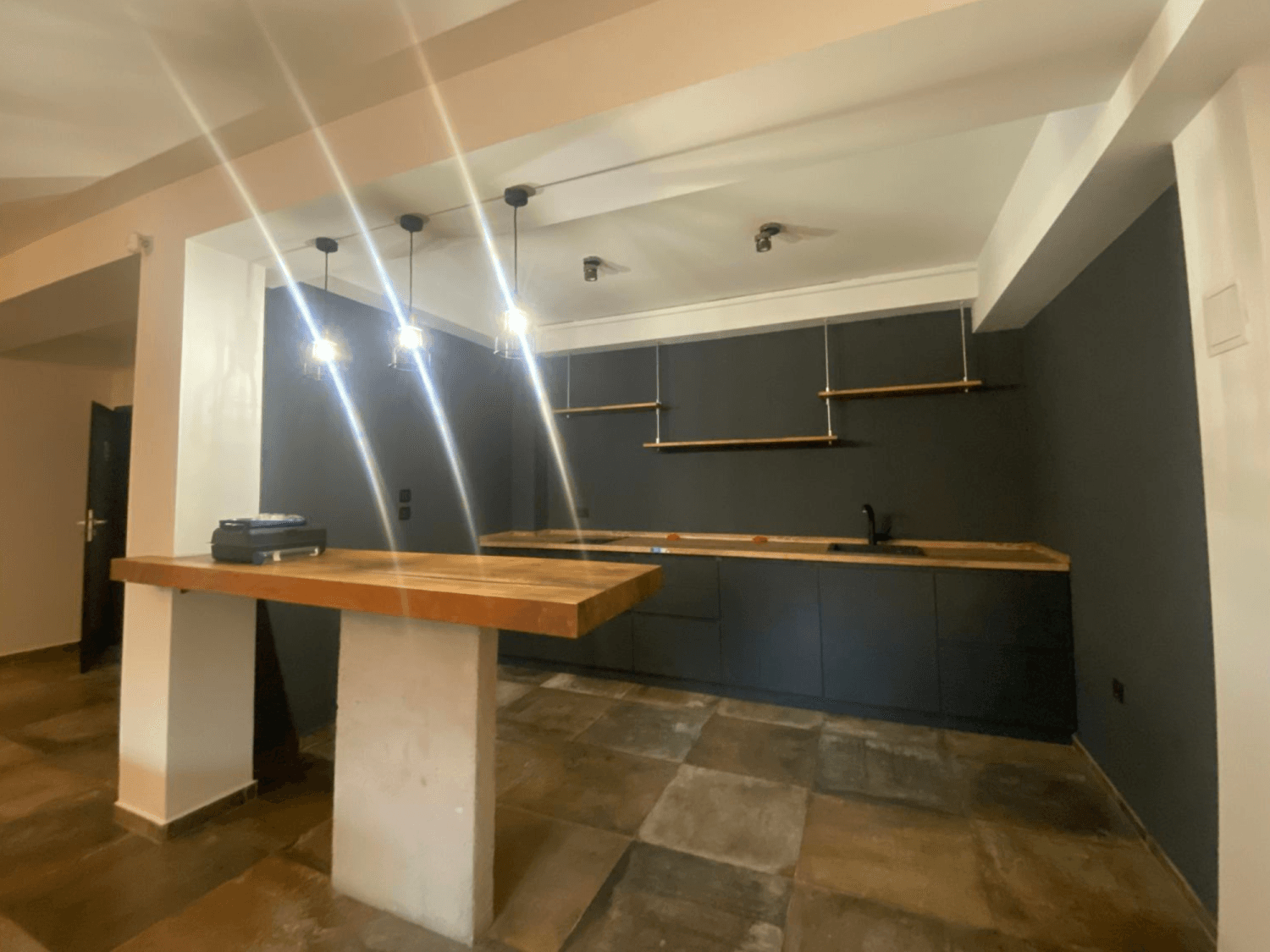 House 360m2 in Taftalidze - For Rent - Karposh - Image 6