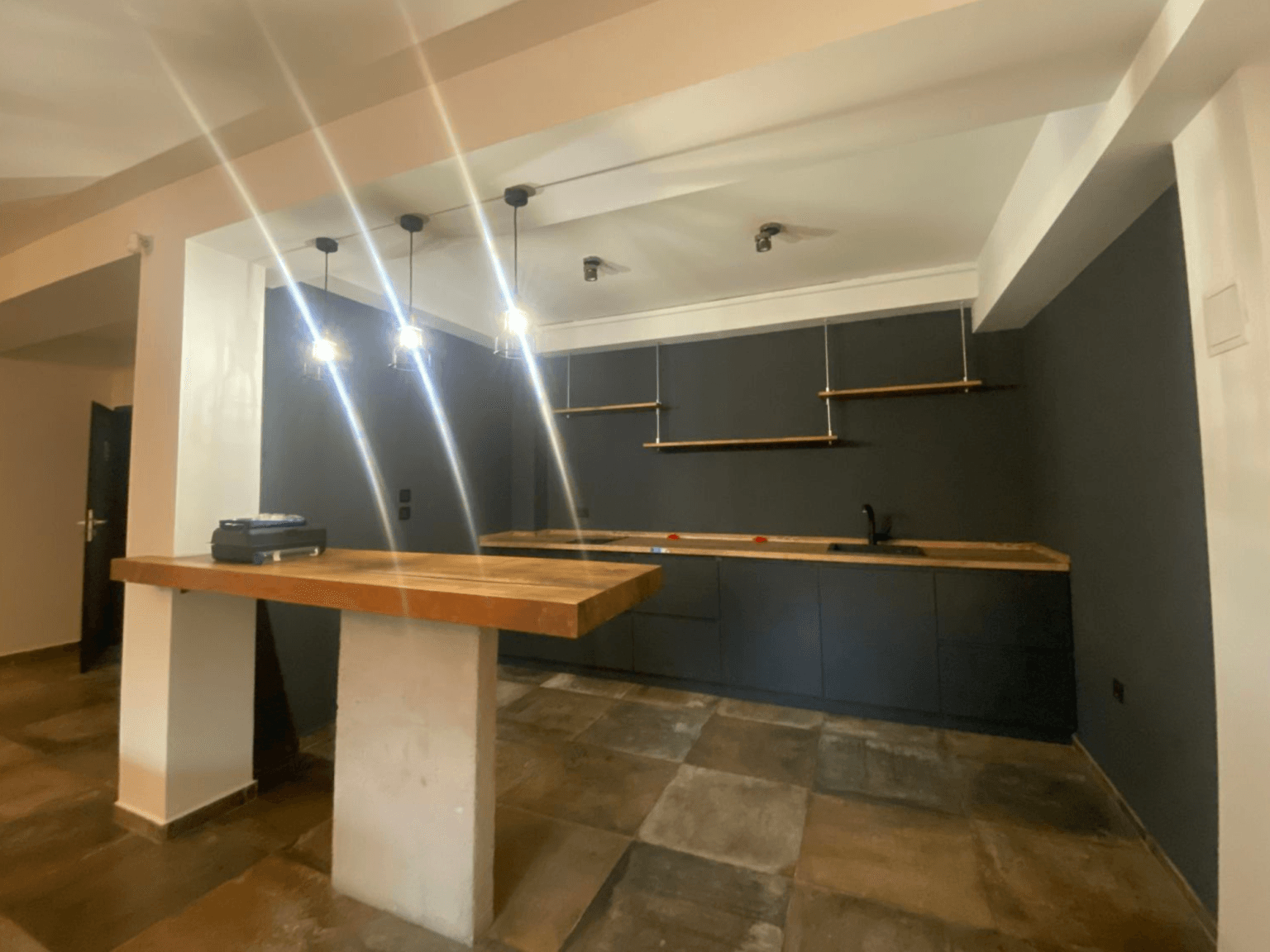 House 360m2 in Taftalidze - For Rent - Karposh - Image 6