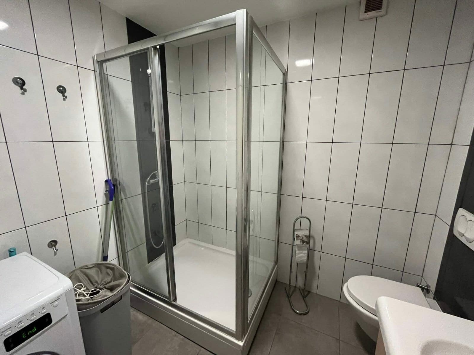 Модерно опремен стан 88м2 во Капитол - За Продажба - Аеродром - Слика 16