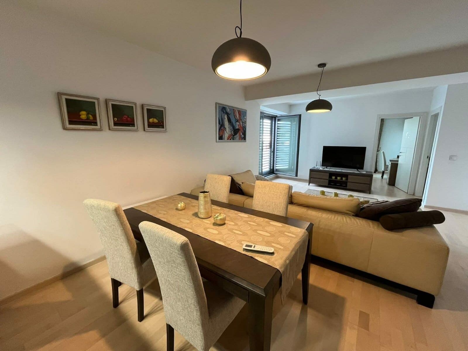 Модерно опремен стан 88м2 во Капитол - За Продажба - Аеродром - Слика 7