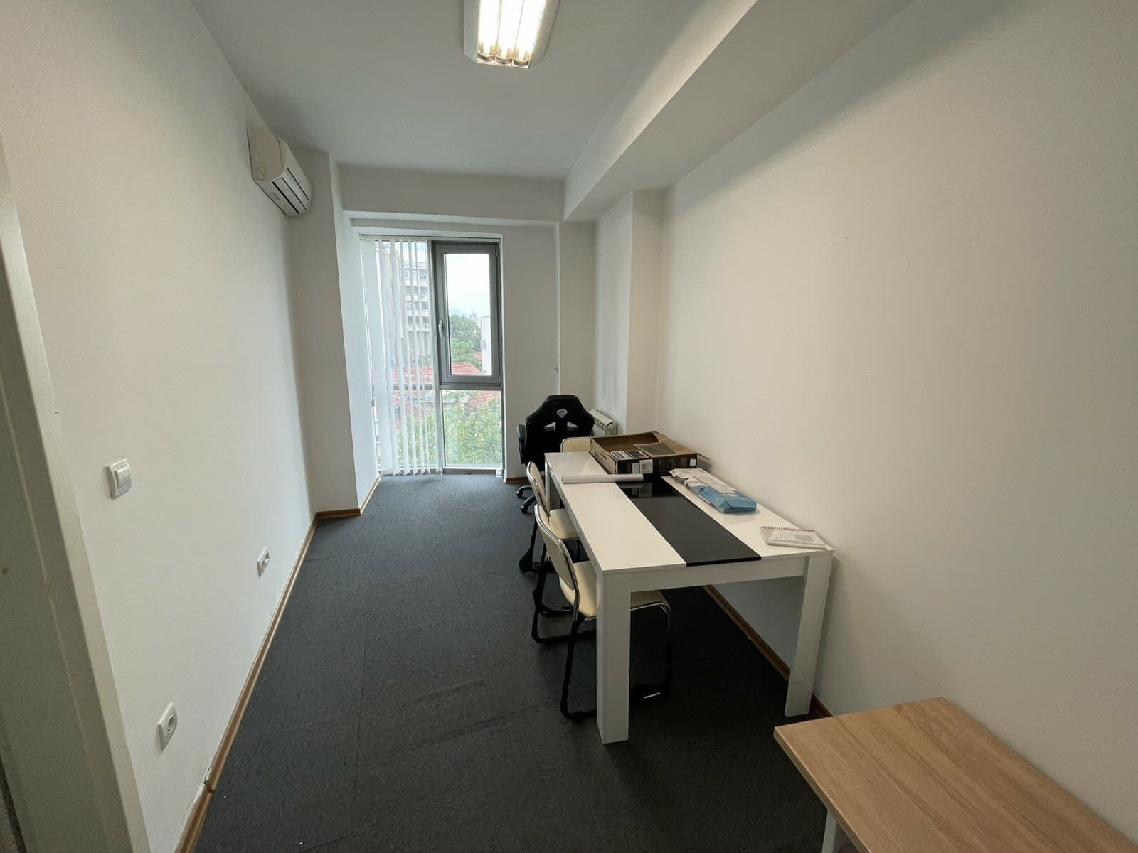 Стан 79м2 на Ленинова во Дебар Маало - За Изнајмување - Центар - Слика 4