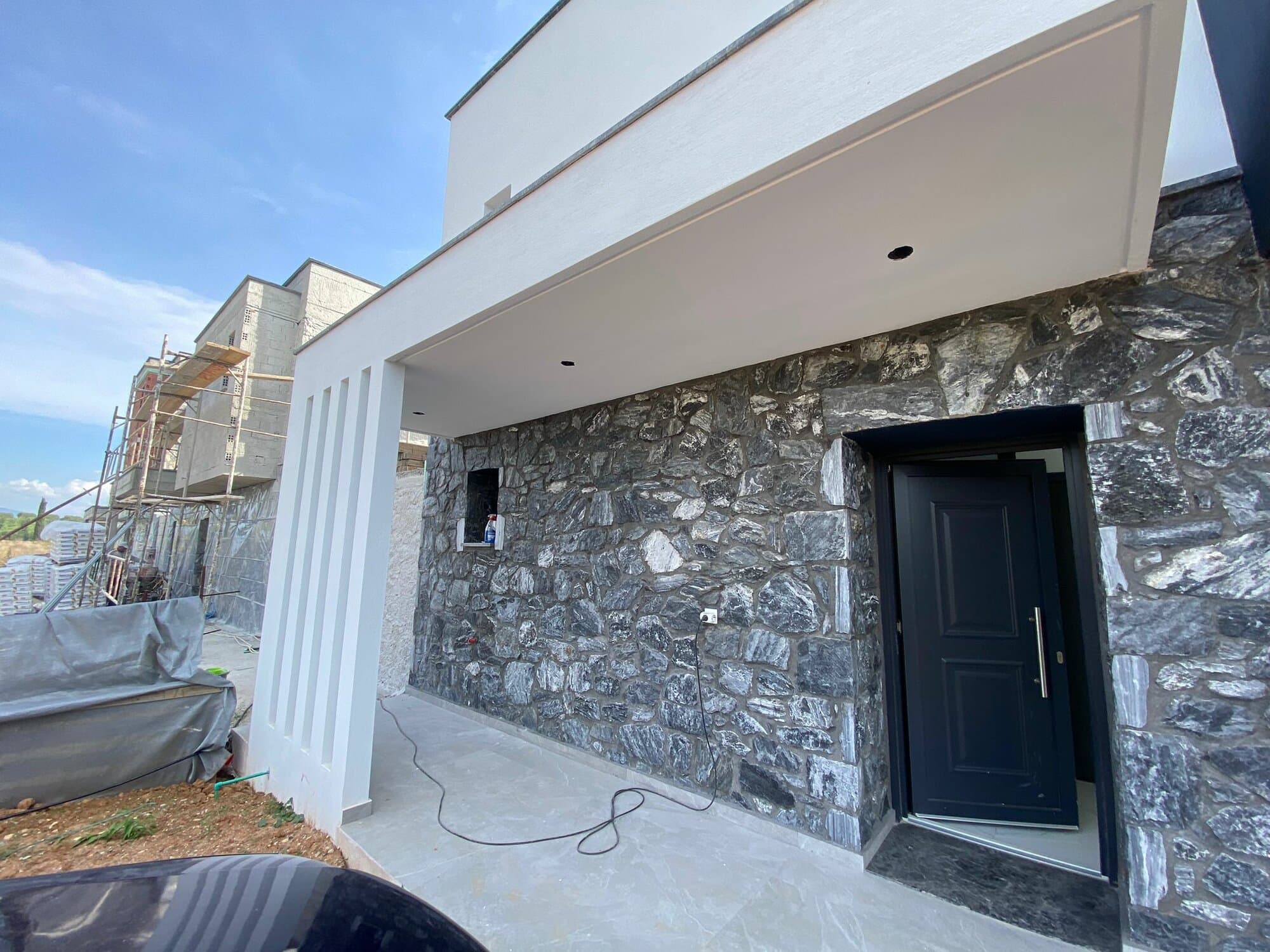 Мазонети 130м2 и 135м2 во Paralia Dionisiou - 3