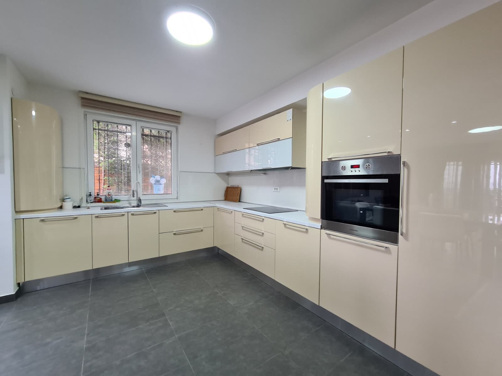 Се продава деловен простор на Водно - За Продажба - Водно - Слика 9