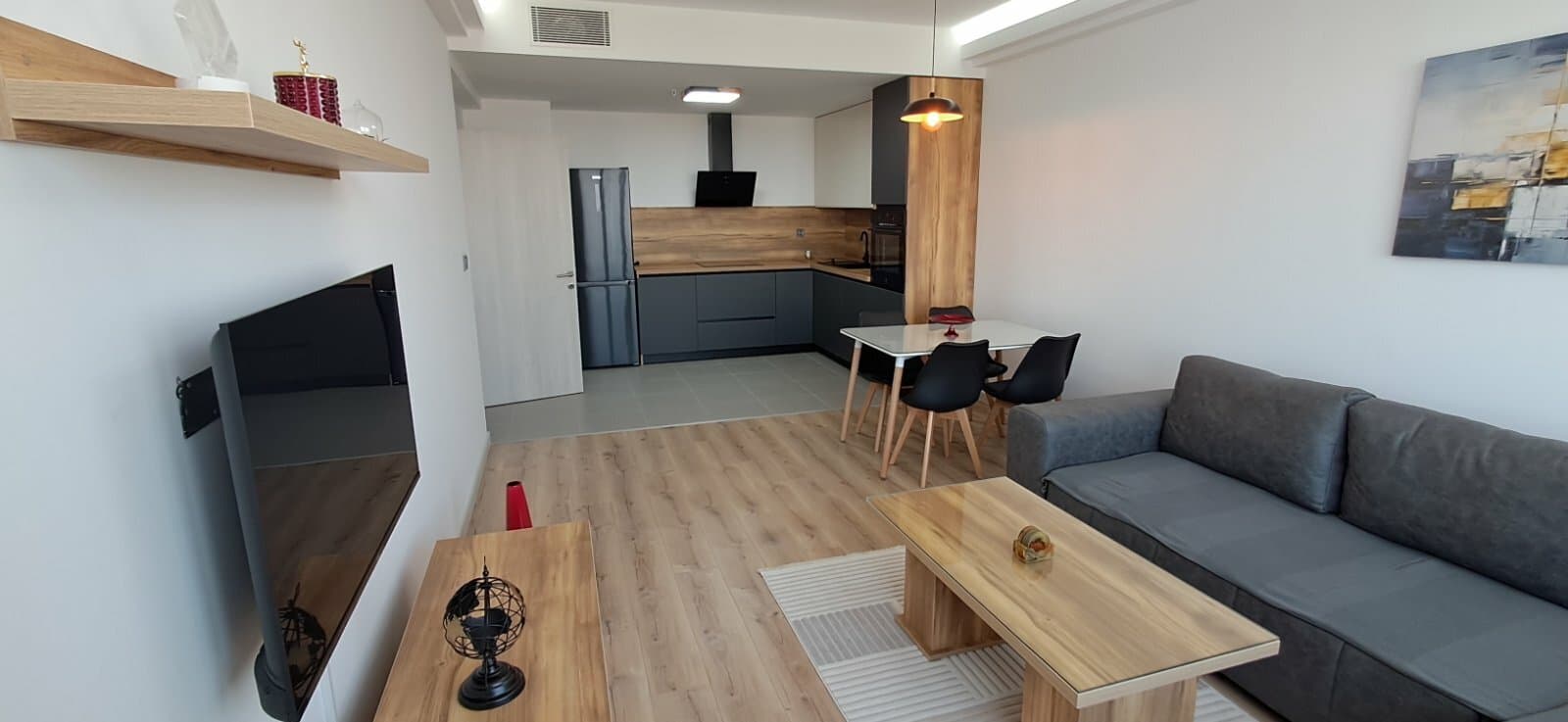 Комплетно опремен стан 66м2 во Џевахир - 2