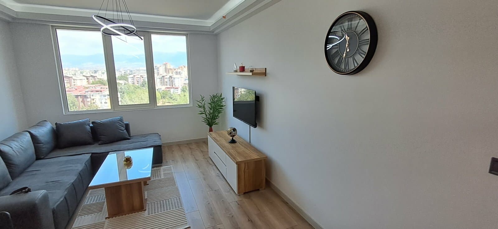 Комплетно опремен стан 66м2 во Џевахир - 3