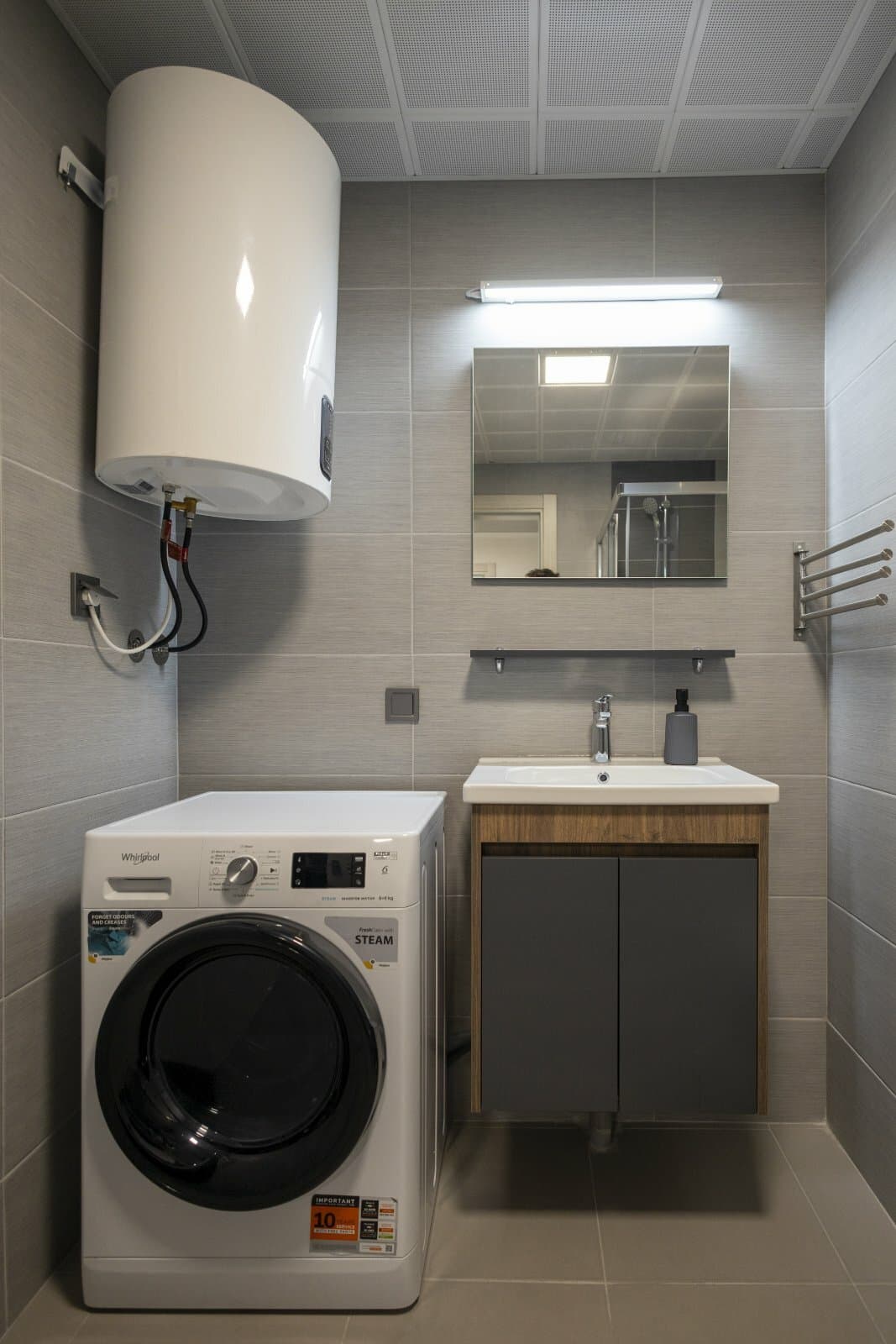 Комплетно опремен стан 66м2 во Џевахир - За Изнајмување - Аеродром - Слика 16