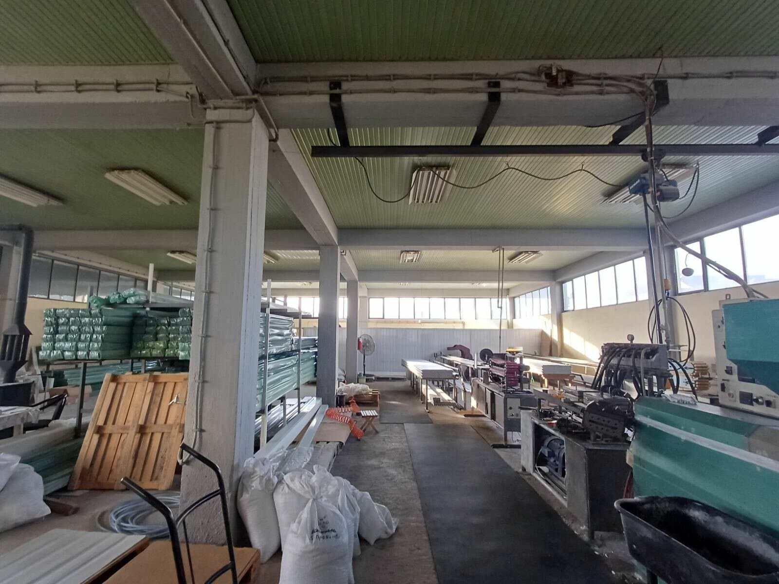 Магацин 476м2 во Марино - За Продажба - Илинден