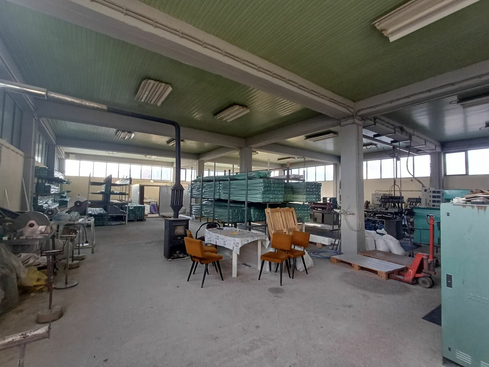 Магацин 476м2 во Марино - 2