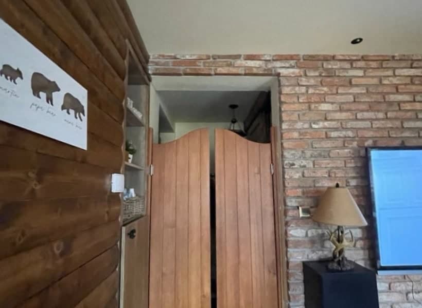 Kуќа 260m2 со панорамски поглед кон езеро - За Продажба - Маврово - Слика 9