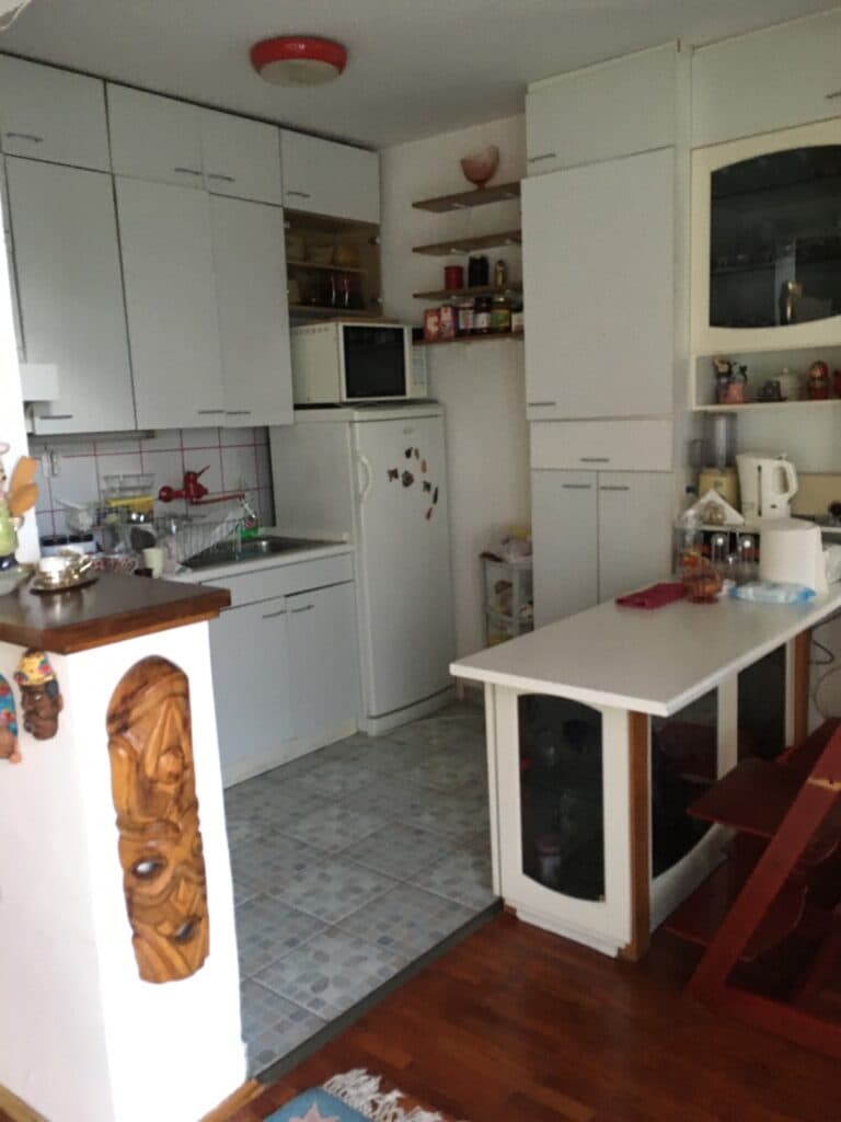 Куќа 150м2 со двор на Водно - За Продажба - Скопје - Слика 11