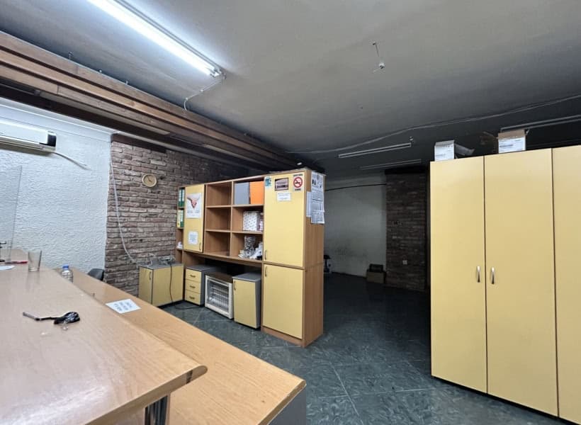 Mагацински простор 133m2 во Бунјаковец - 2