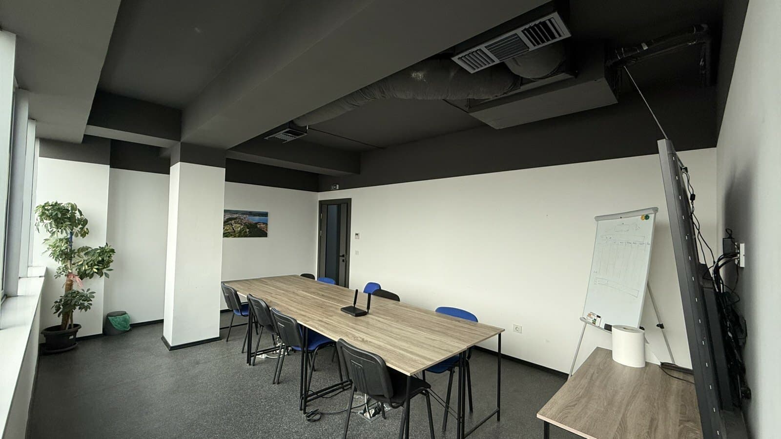 Се изнајмува деловен простор 440м2 - За Изнајмување - Карпош - Слика 19