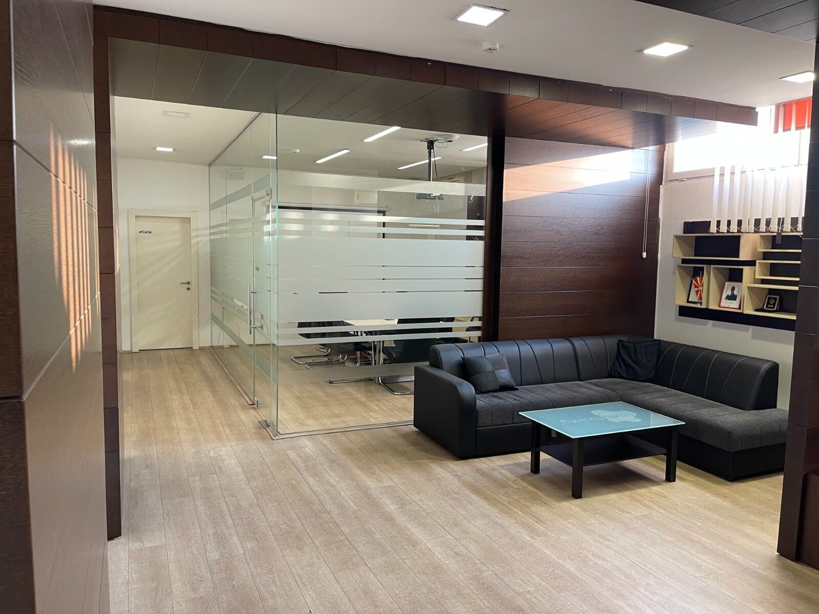 Office space for rent in Aerodrom - For Rent - Aerodrom