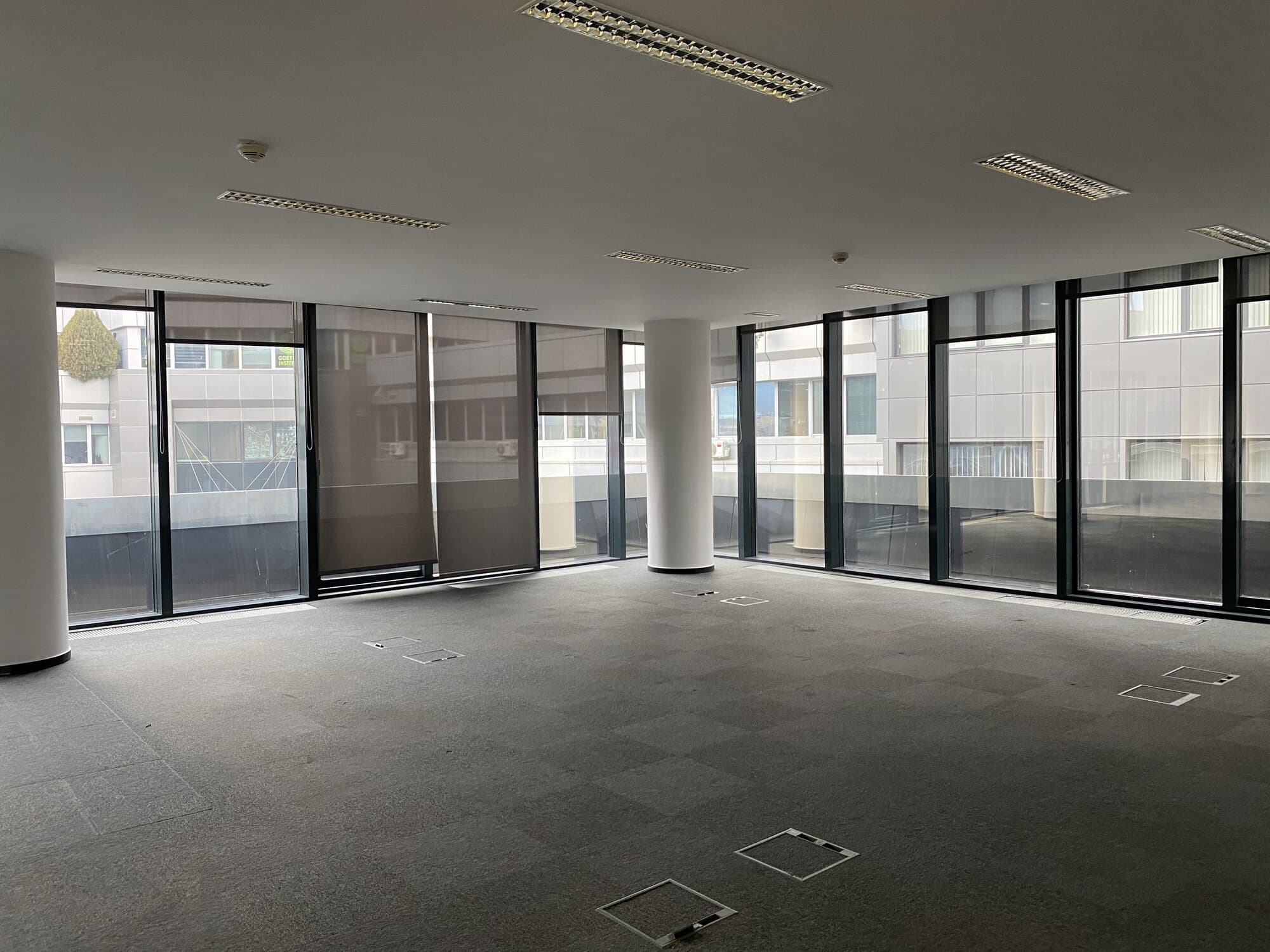 Office space for rent in an exclusive business building - For Rent - Karposh - Image 16