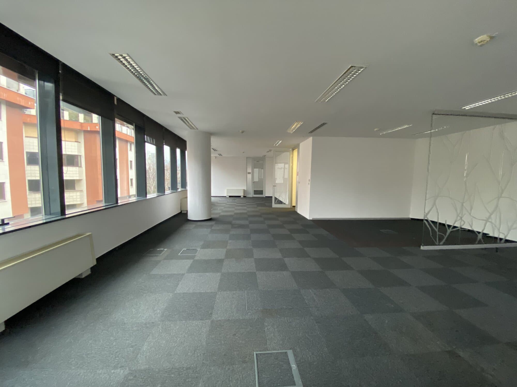 Office space for rent in an exclusive business building - For Rent - Karposh - Image 19