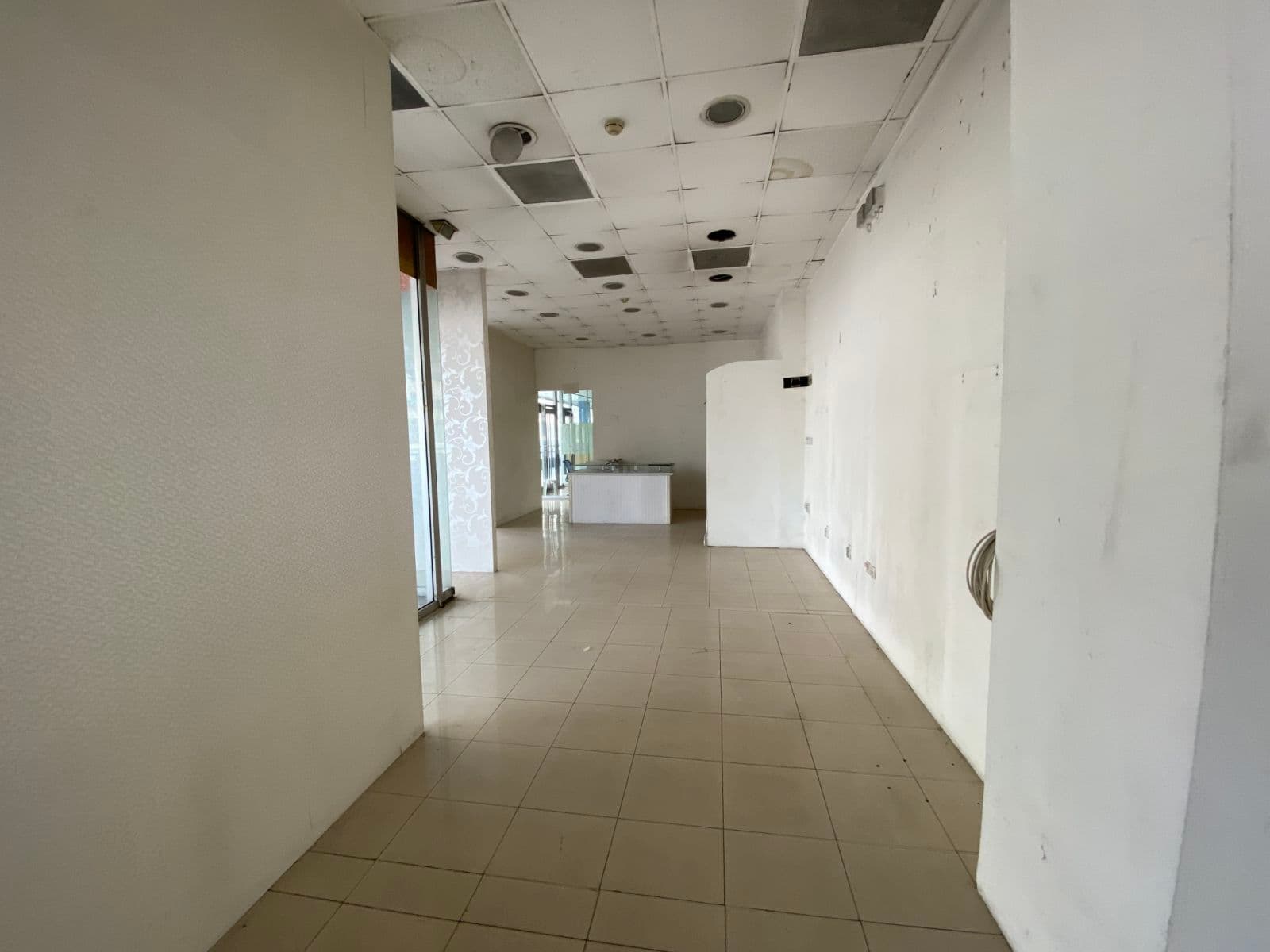 Се продава деловен простор во Центар - За Продажба - Центар - Слика 7