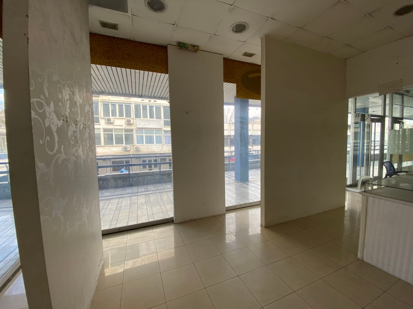 Се продава деловен простор во Центар - За Продажба - Центар - Слика 1