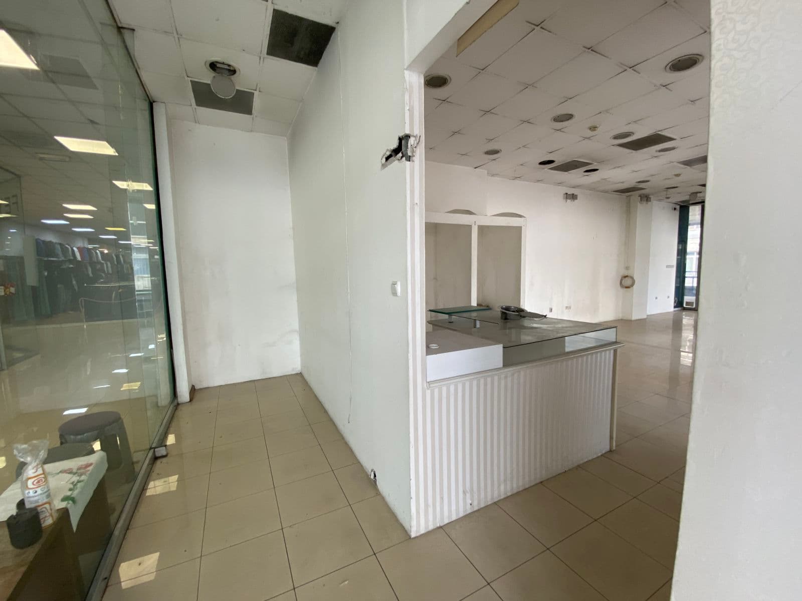 Се продава деловен простор во Центар - За Продажба - Центар - Слика 8