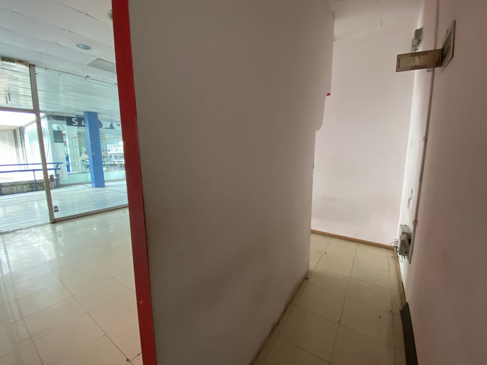 Се изнајмува деловен простор во Центар - За Изнајмување - Центар - Слика 5