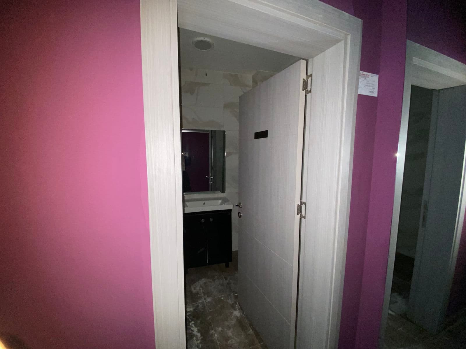 Се изнајмува деловен простор во Центар - За Изнајмување - Центар - Слика 7