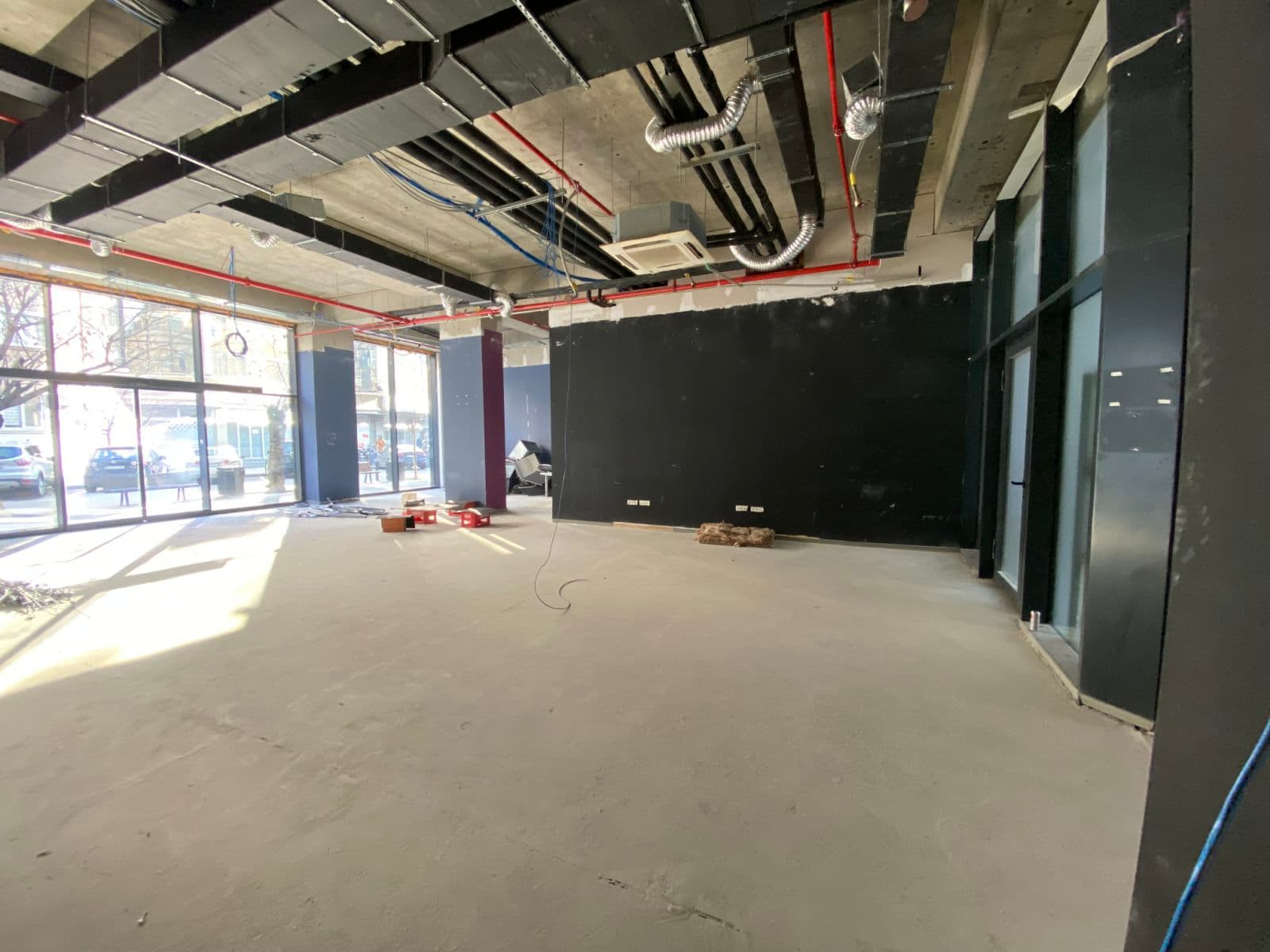 Се изнајмува деловен простор во Центар - За Изнајмување - Центар - Слика 2