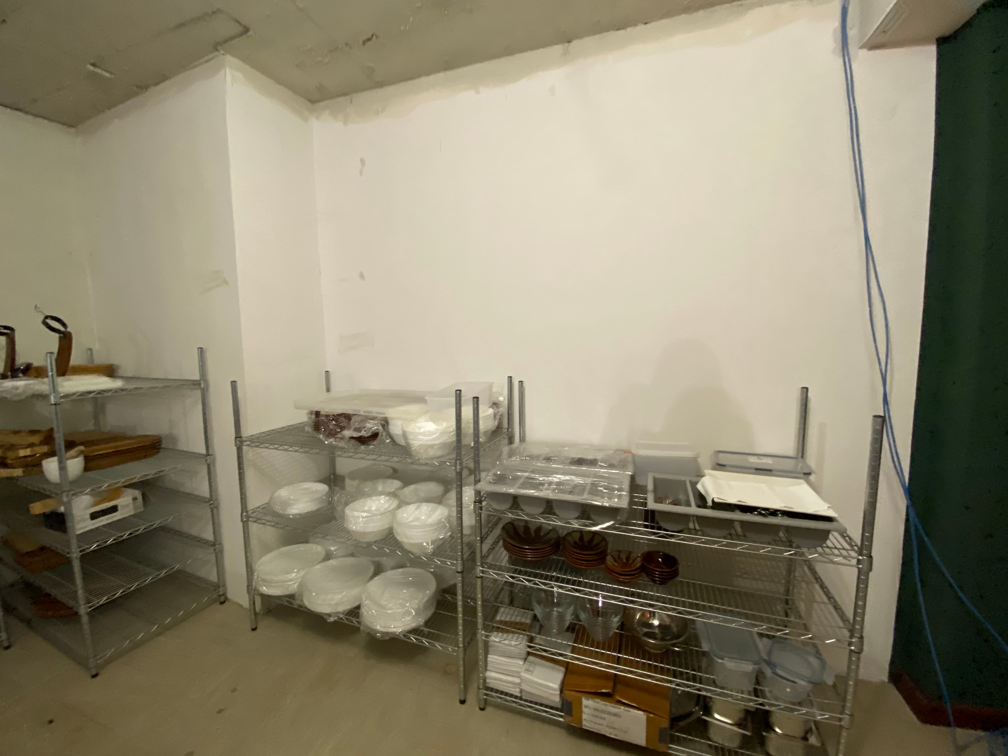 Се изнајмува деловен простор на Водно - За Изнајмување - Водно - Слика 12