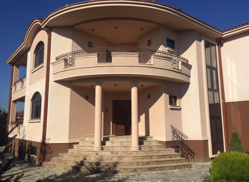 House 400m2 with a spacious yard in Bardovci - For Sale - Bardovci - Image 4