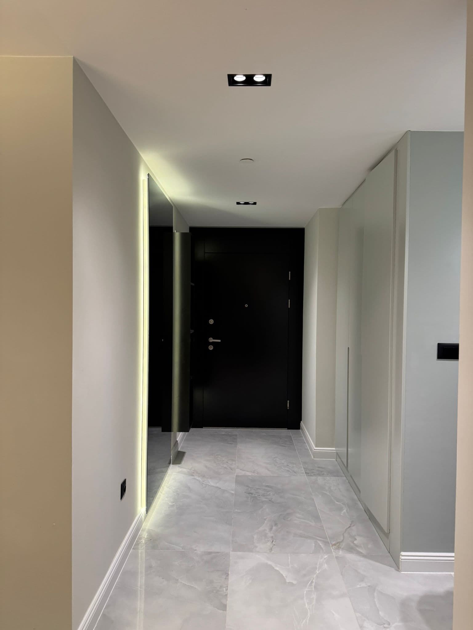 Нов стан 105м2 во Dimond - За Изнајмување - Центар - Слика 23