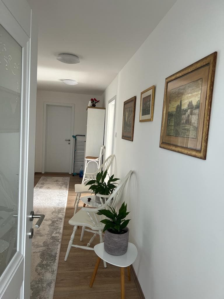 Modern house 207m² in Sopishte - For Sale - Sopishte - Image 10