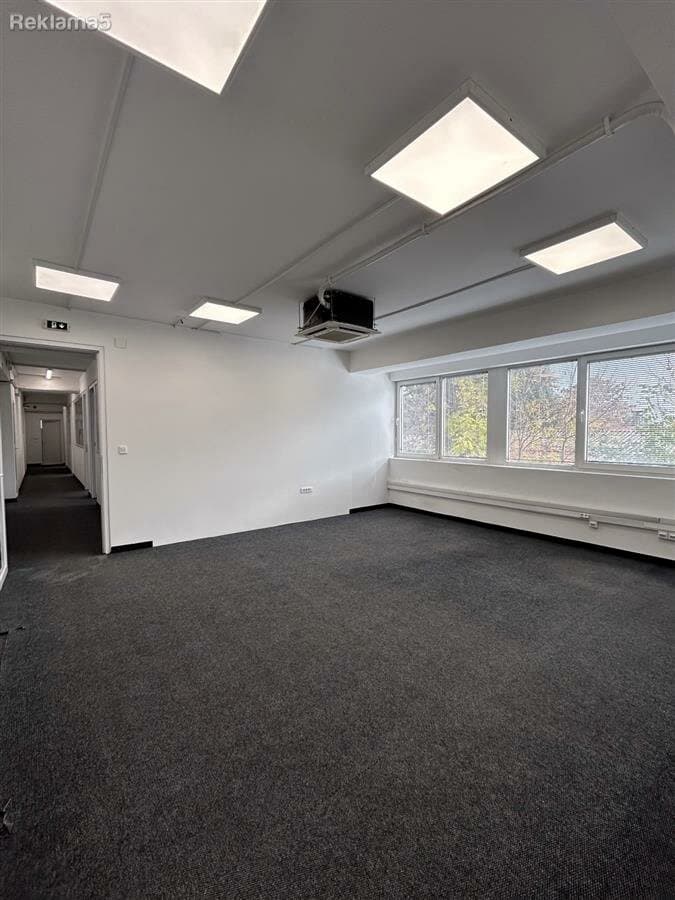 Модерен канцелариски простор во деловен комплекс - За Изнајмување - Гази Баба - Слика 5