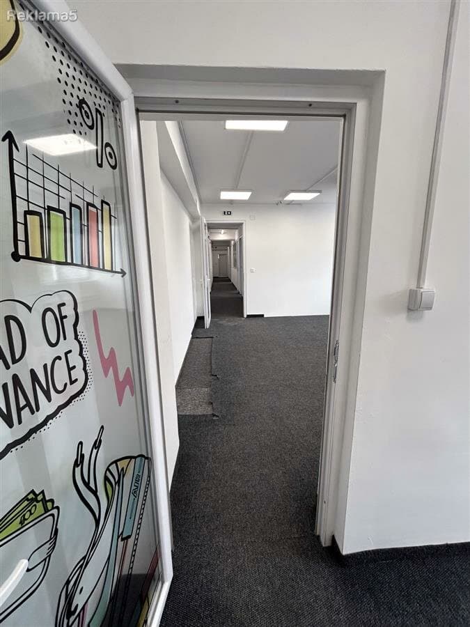 Модерен канцелариски простор во деловен комплекс - За Изнајмување - Гази Баба - Слика 8