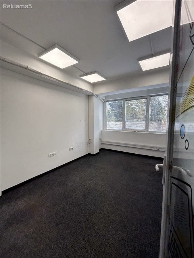 Модерен канцелариски простор во деловен комплекс - За Изнајмување - Гази Баба - Слика 9