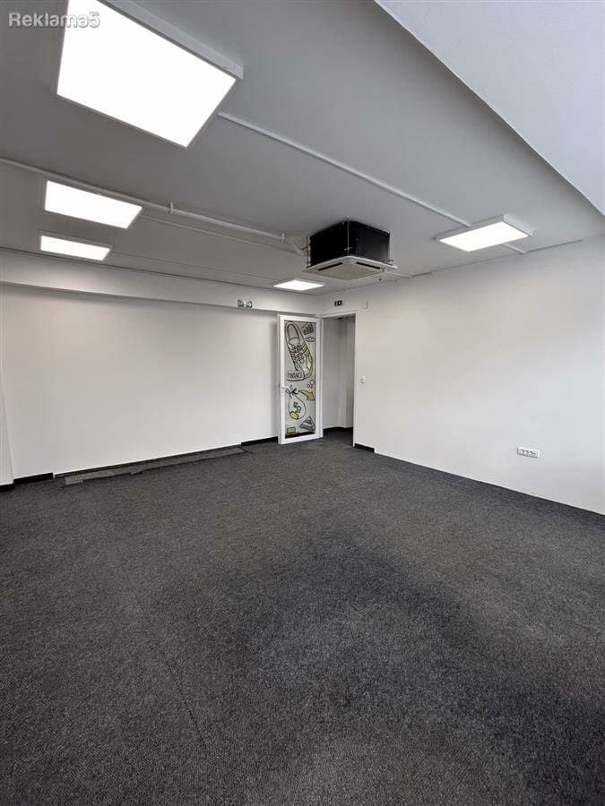 Модерен канцелариски простор во деловен комплекс - 2