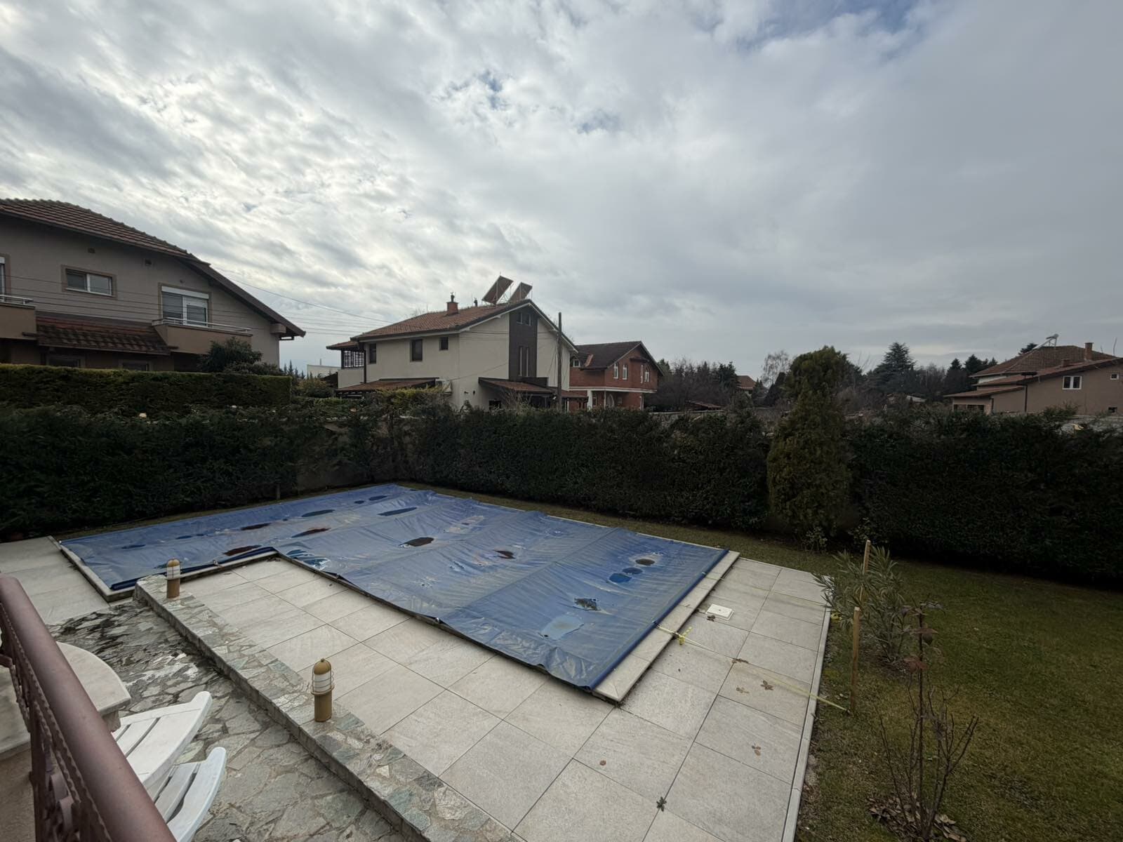 House 400m2 with a spacious yard in Bardovci - For Sale - Bardovci - Image 26