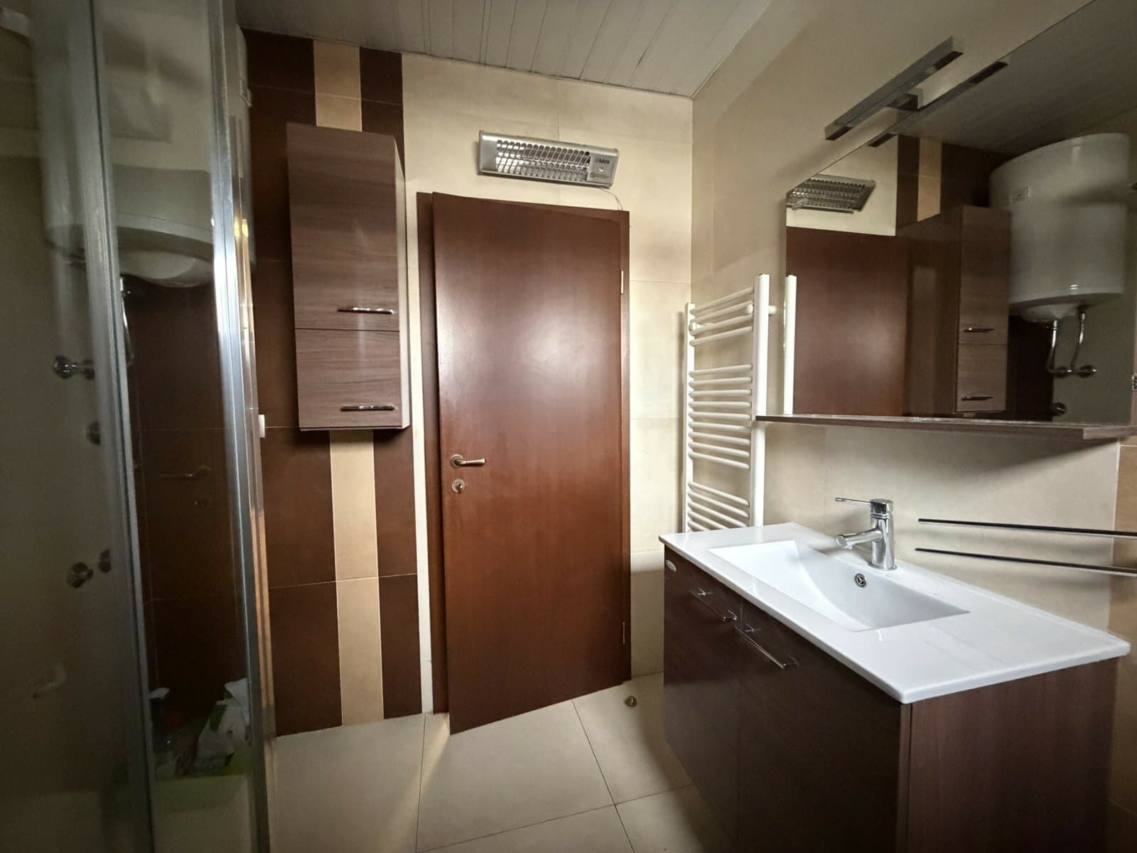 House 400m2 with a spacious yard in Bardovci - For Sale - Bardovci - Image 24