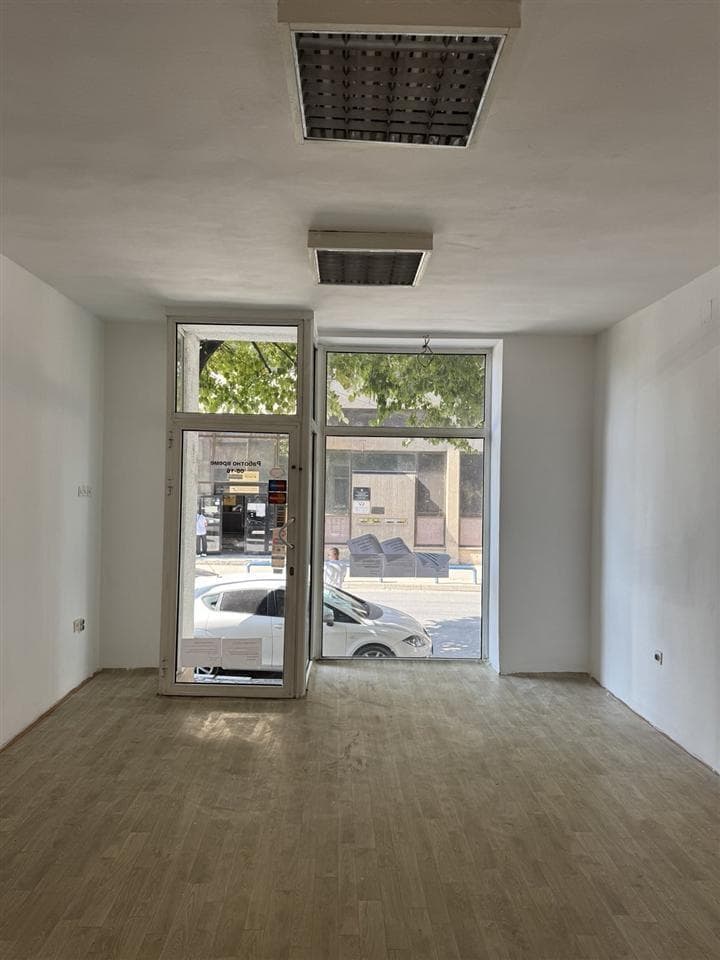 Се изнајмува деловен простор во Куманово - За Изнајмување - Куманово - Слика 4