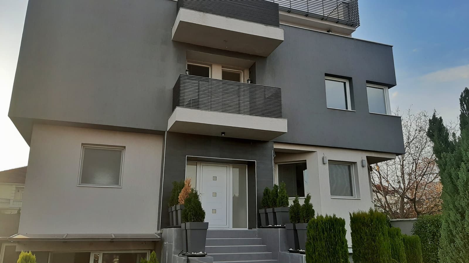 Modern 400m² house in Bardovci - For Sale - Bardovci