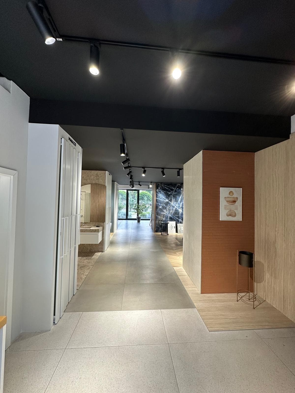 Exclusive business space for rent in Karposh - For Rent - Karposh - Image 4