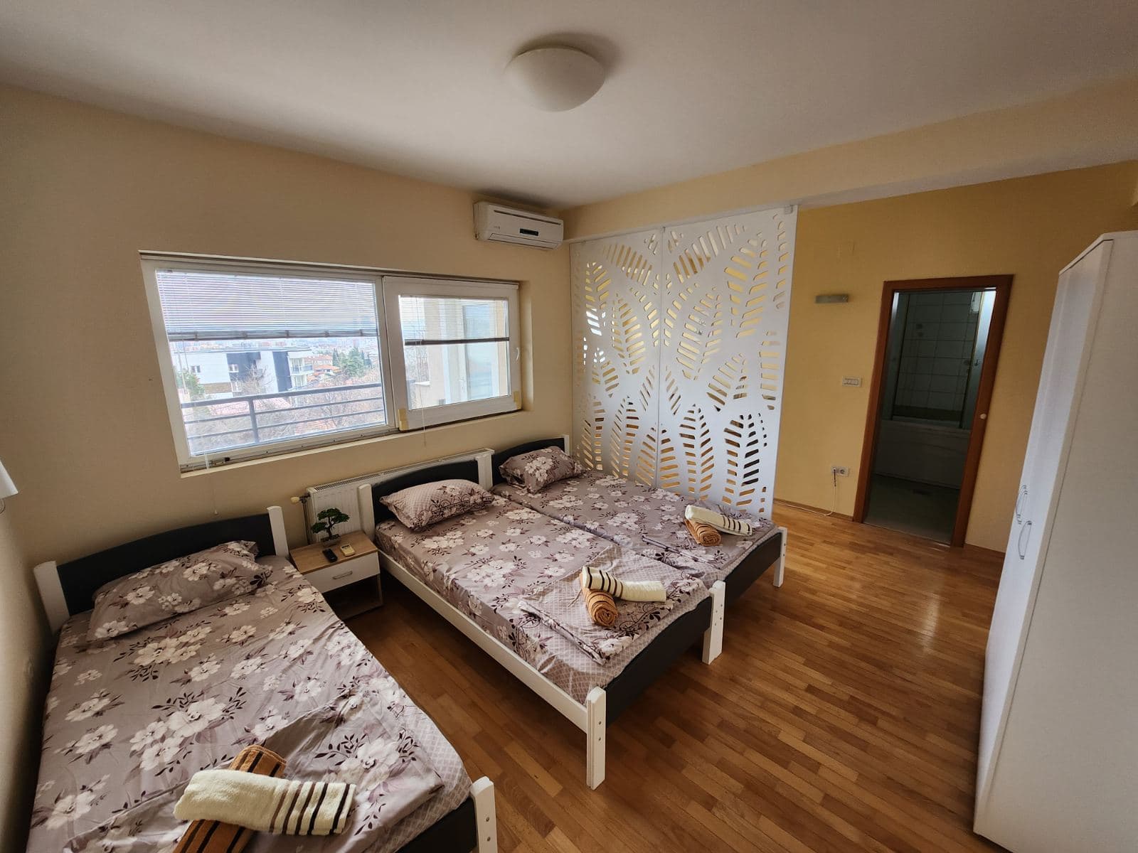 Spacious house 400m² in Crnice - For Rent - Crniche - Image 5