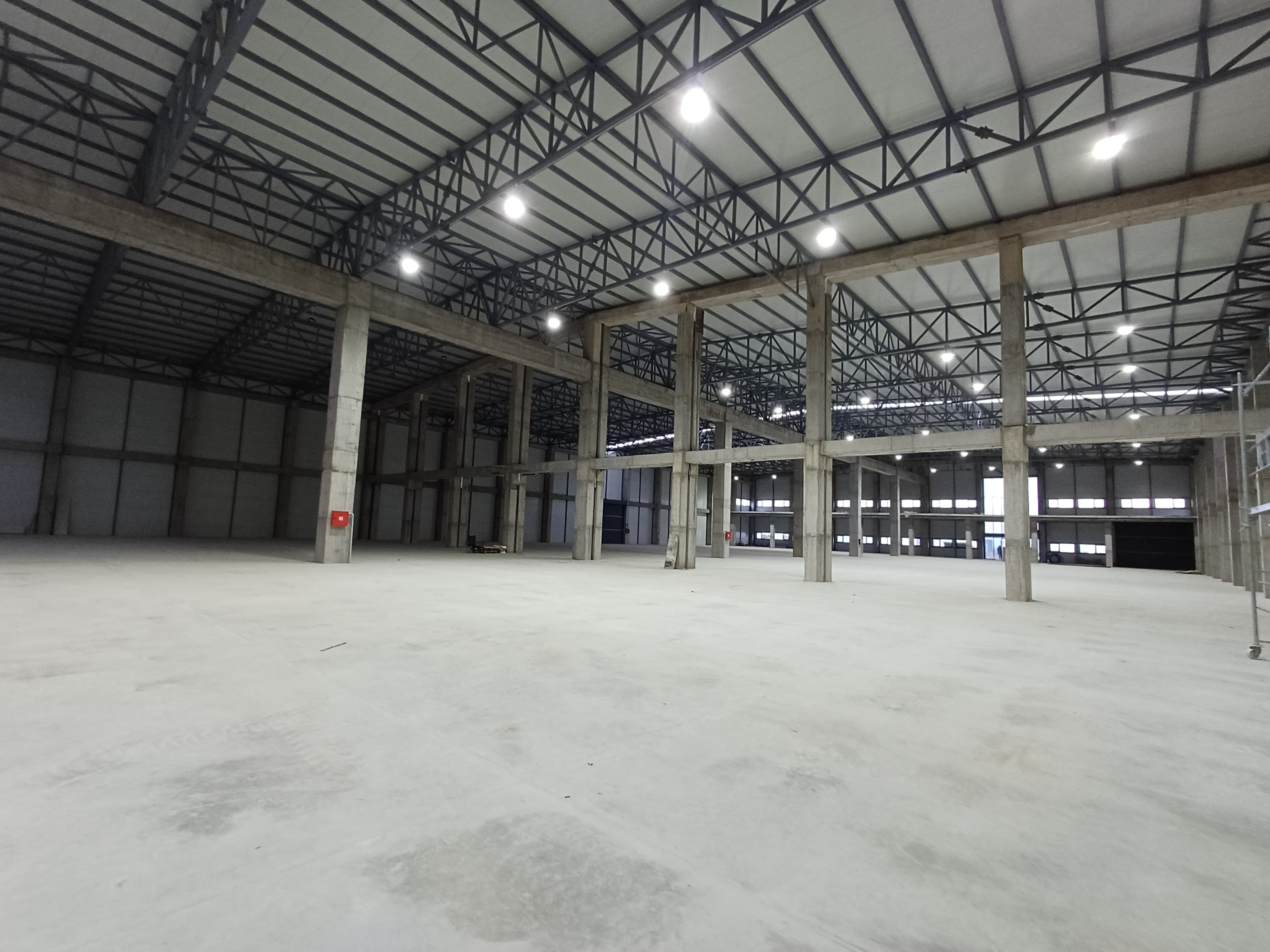 Warehouse in Kjojlia - For Rent - Petrovec - Image 9