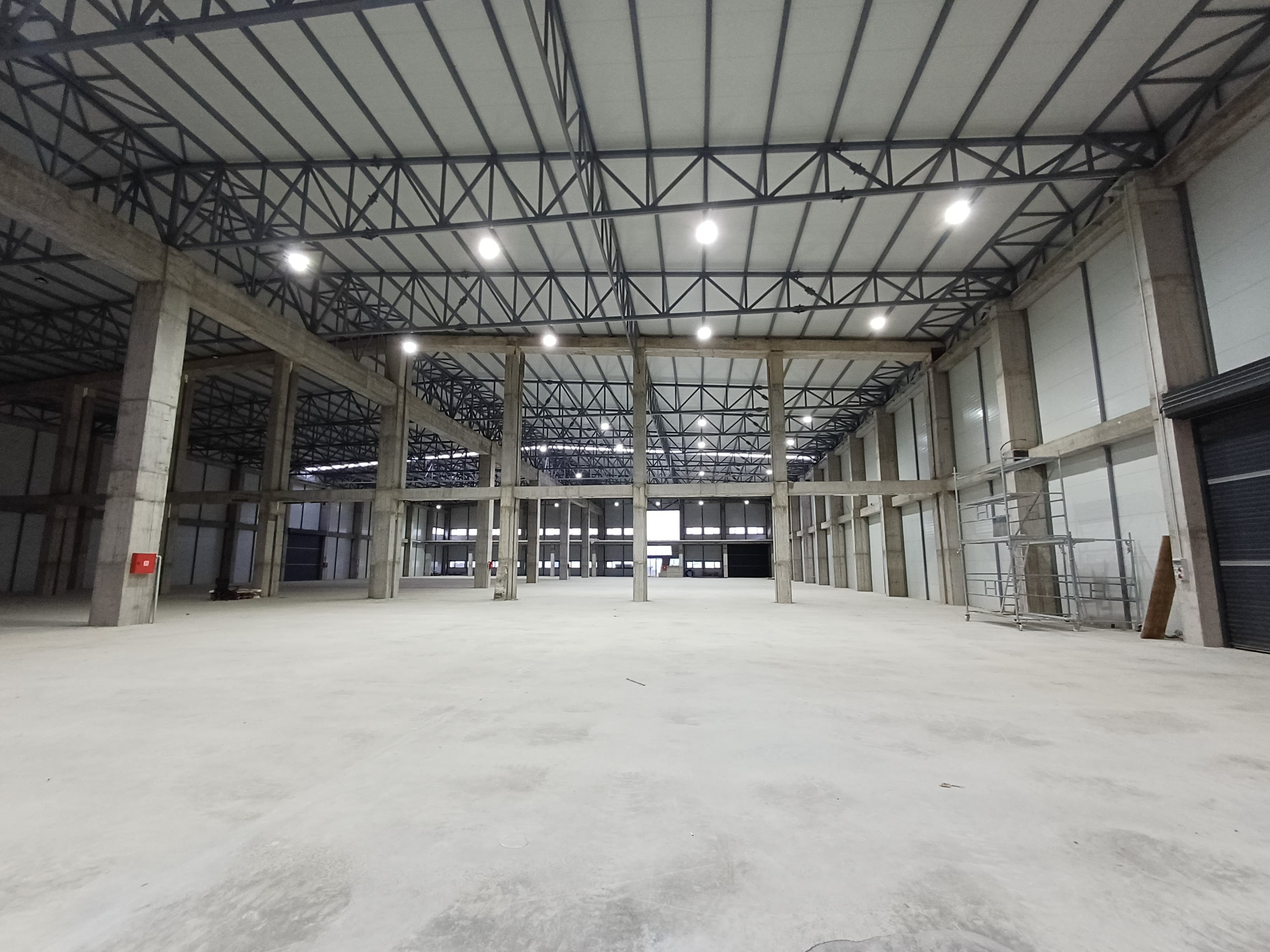 Warehouse in Kjojlia - For Rent - Petrovec - Image 10