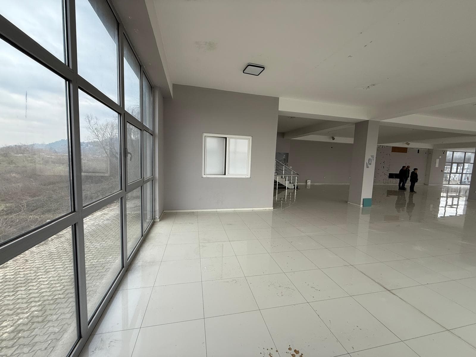 Деловен објект на одлична локација во Драчево - За Изнајмување - Кисела Вода - Слика 6