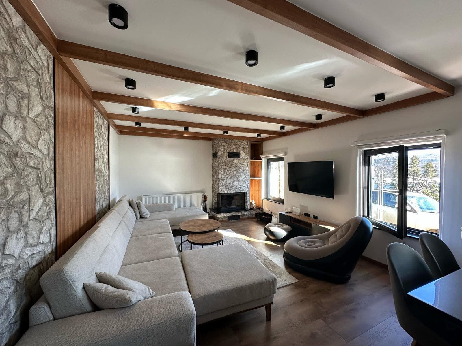 Fully furnished house 298m2 Mavrovo - 2