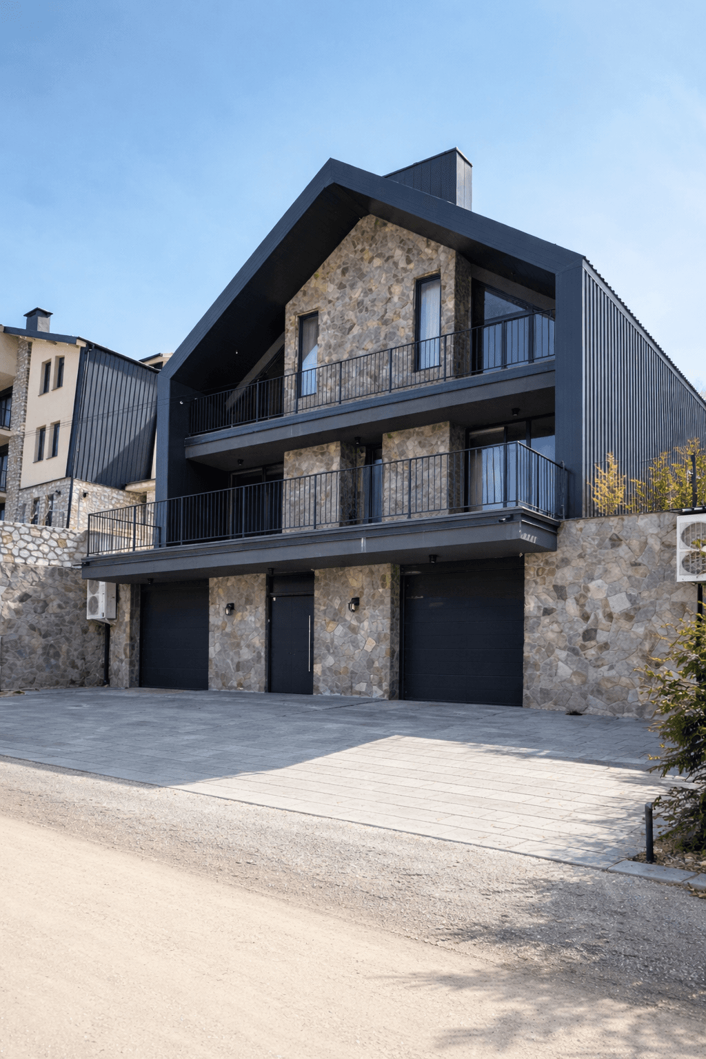 Modern house in prime location in Mavrovo - For Sale - Mavrovo - Image 21